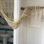 丽都海滩酒店 2*