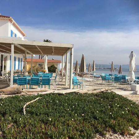 Lido Отель Йер