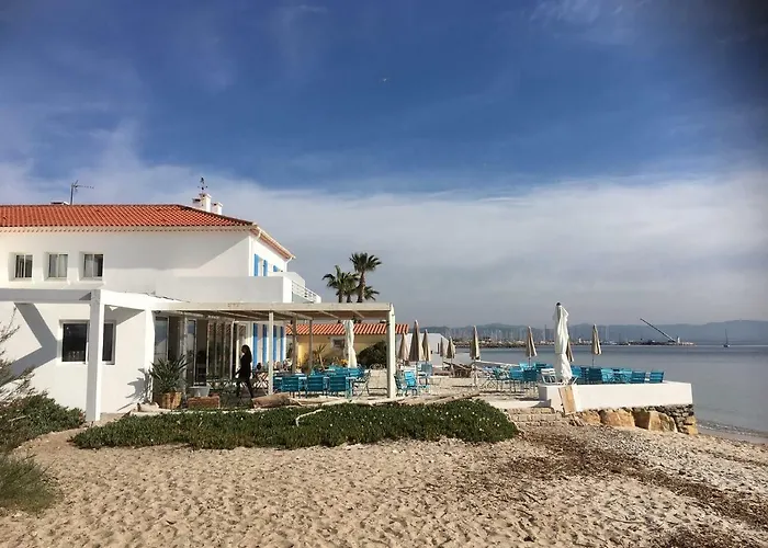 Lido فندق
