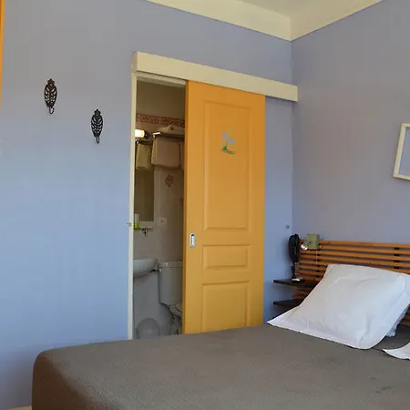 丽都海滩酒店 2*